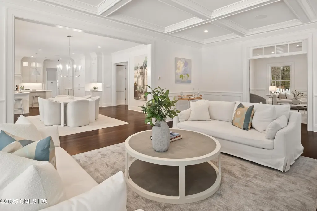 928 West Road New Canaan CT 06840