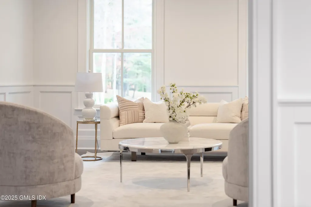 928 West Road New Canaan CT 06840