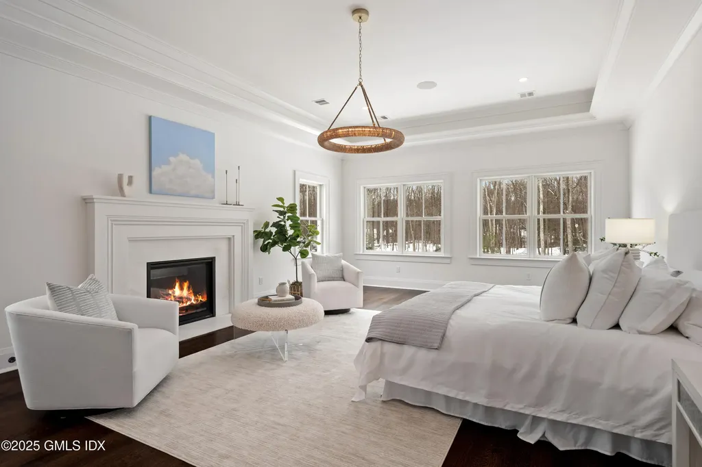 928 West Road New Canaan CT 06840