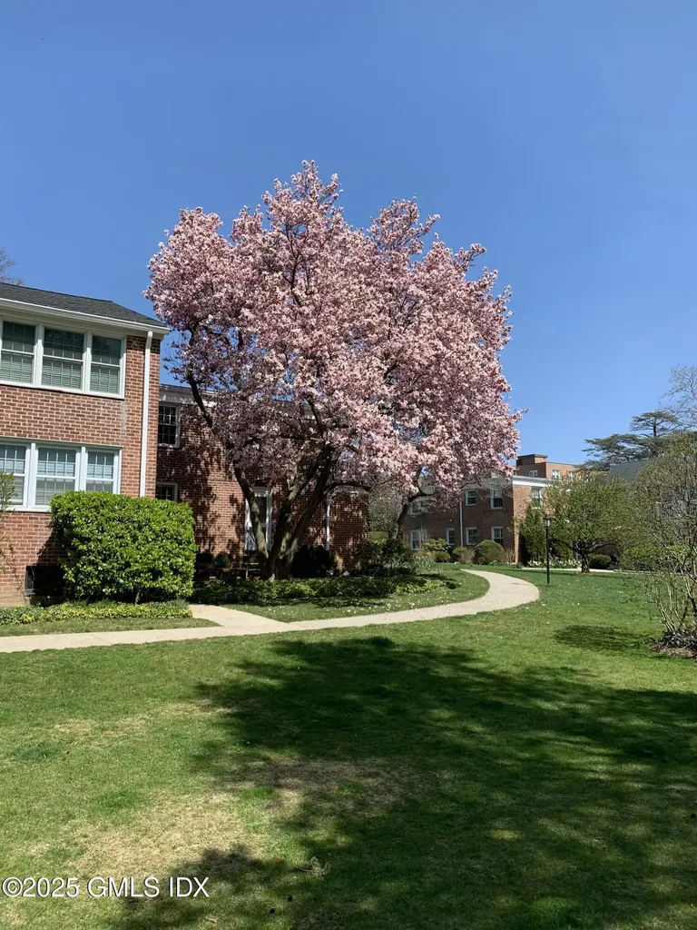 141 Putnam Park Greenwich CT 06830