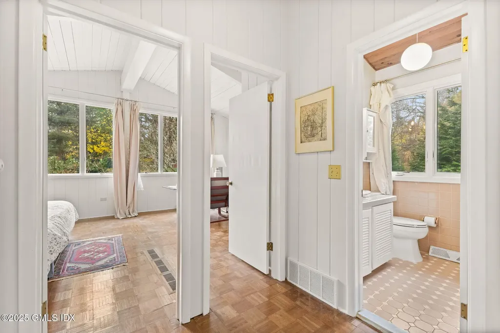 12 Sawmill Terrace Greenwich CT 06830