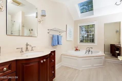 105 Hamilton Avenue Greenwich CT 06830