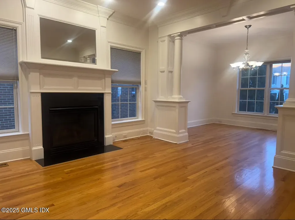 32 Harold Street Cos Cob CT 06807