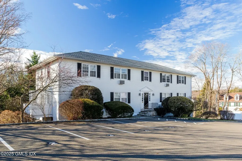 47 Valley Road Cos Cob CT 06807