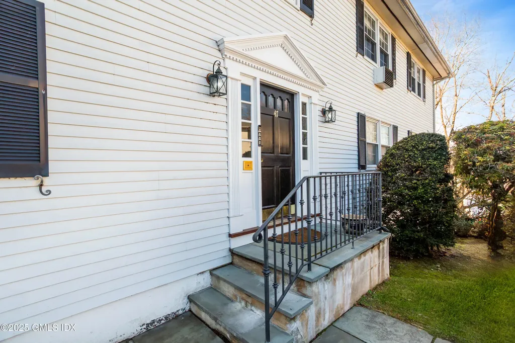 47 Valley Road Cos Cob CT 06807