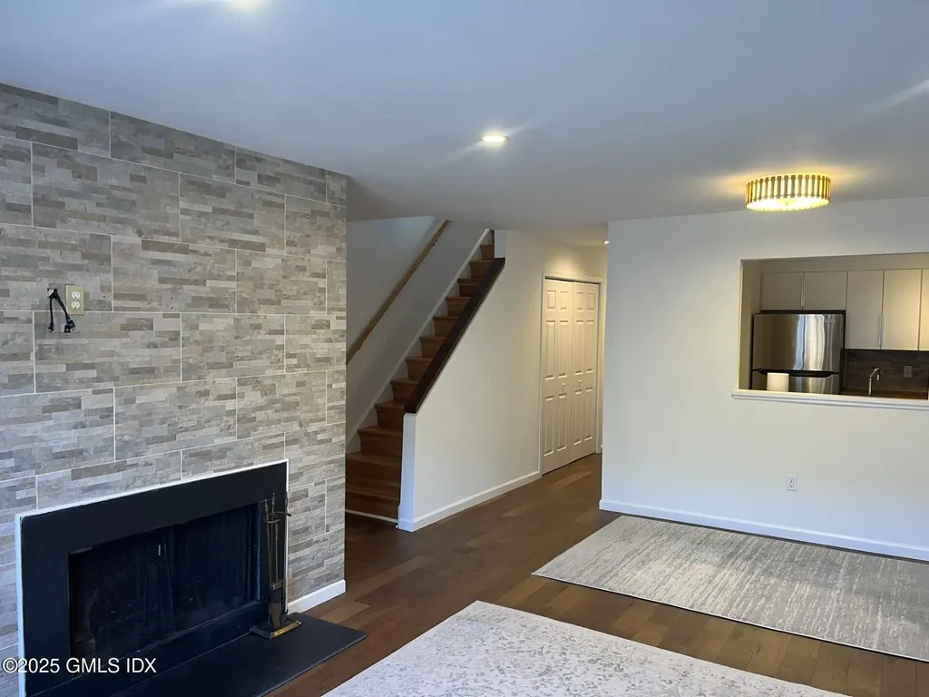 9 River Road Cos Cob CT 06807