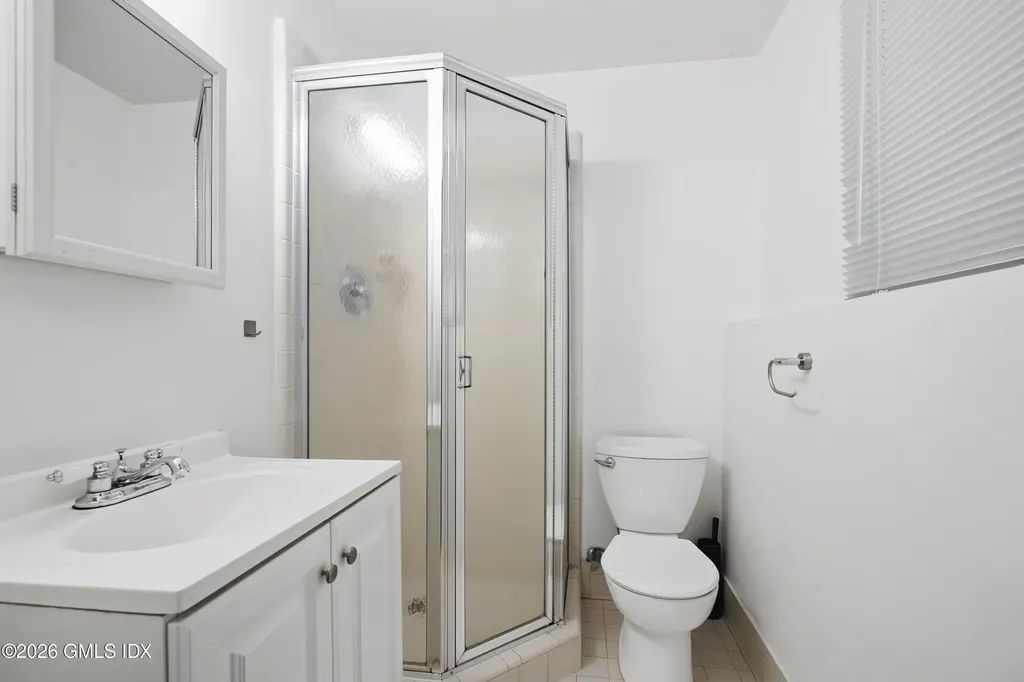 4 Split Timber Place Riverside CT 06878