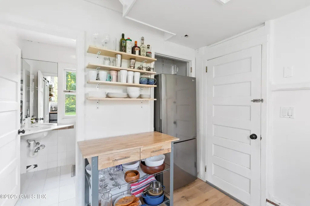 111 Byram Shore Road Greenwich CT 06830