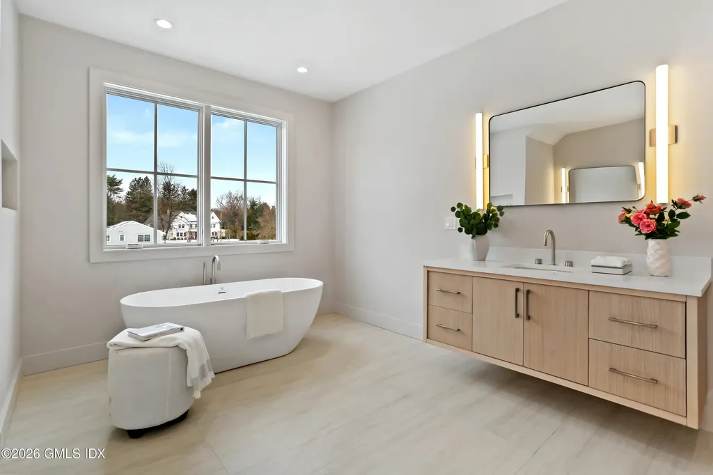 45 Sunshine Avenue Riverside CT 06878