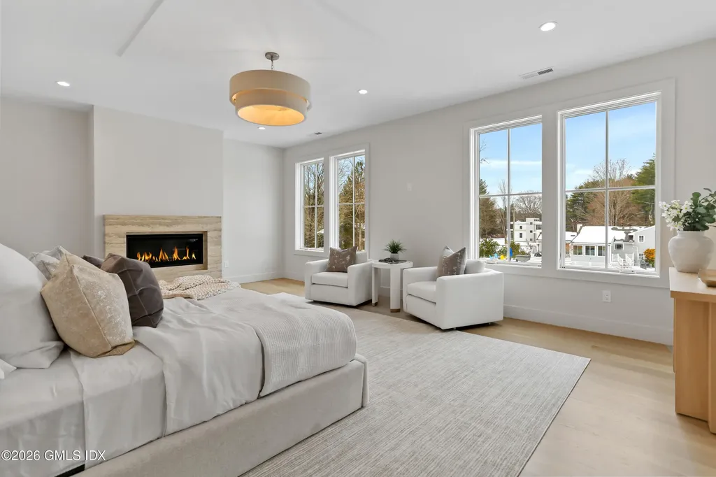 45 Sunshine Avenue Riverside CT 06878