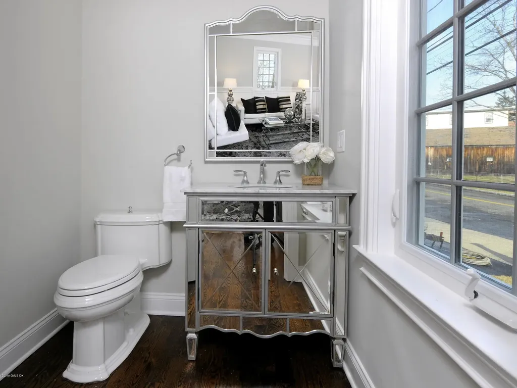 200 Davis Avenue Greenwich CT 06830