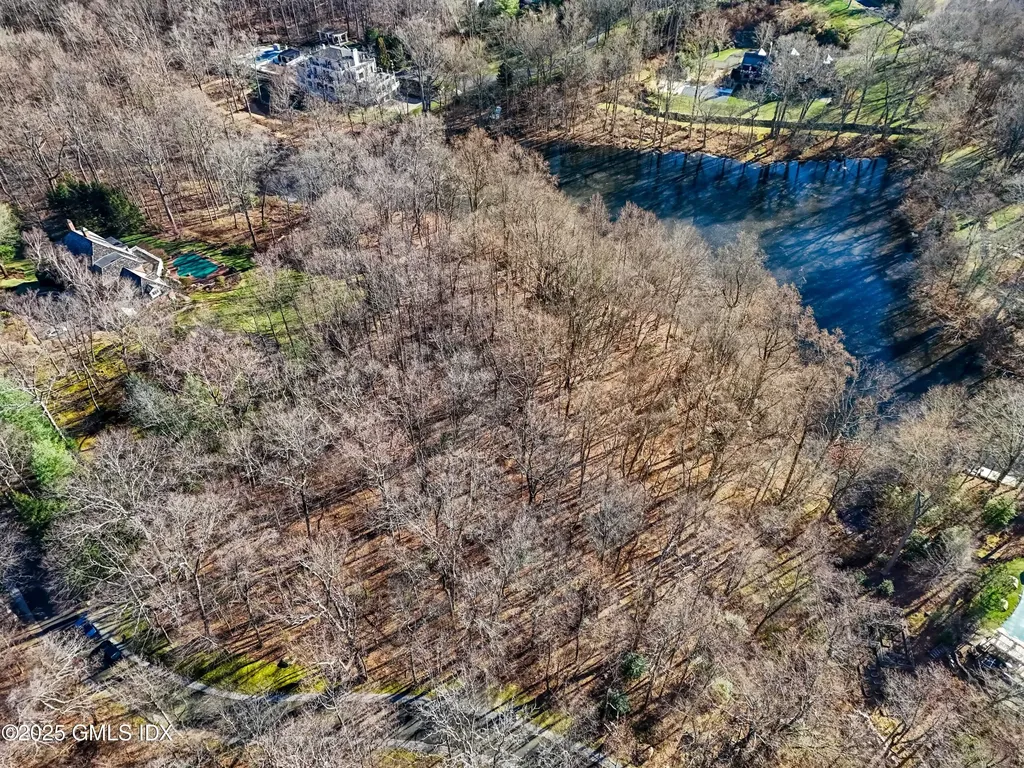 11 Wyckham Hill Lane Greenwich CT 06831