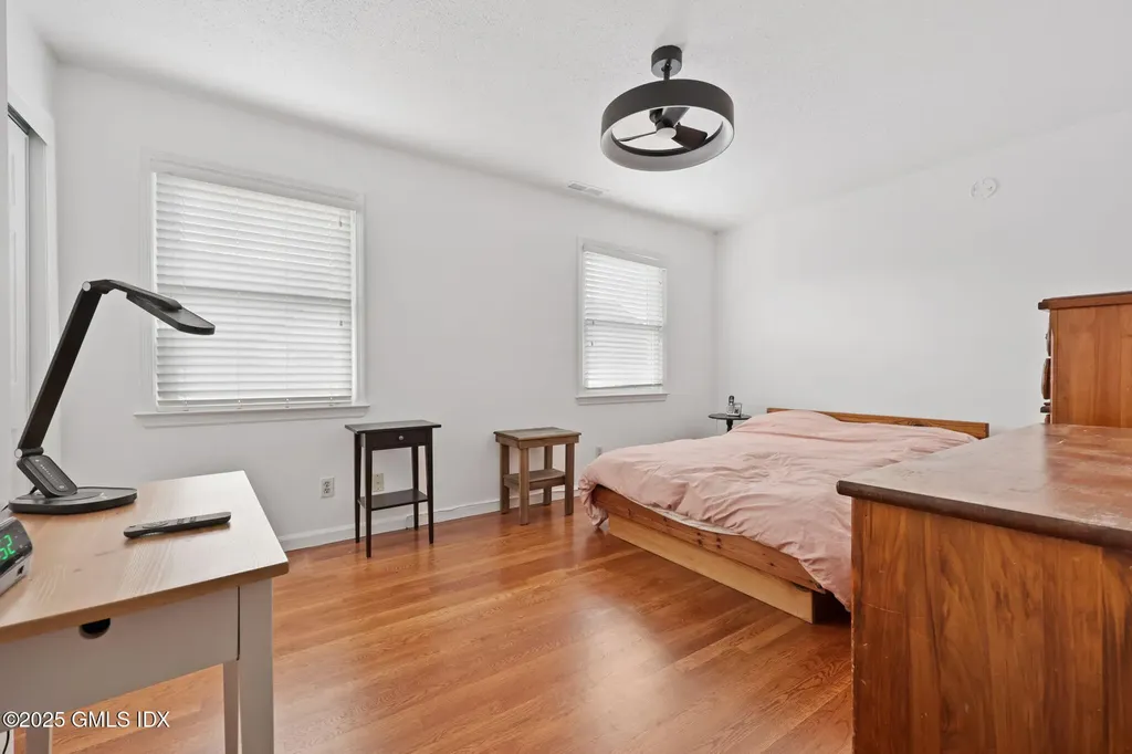 14 Harold Avenue Greenwich CT 06830