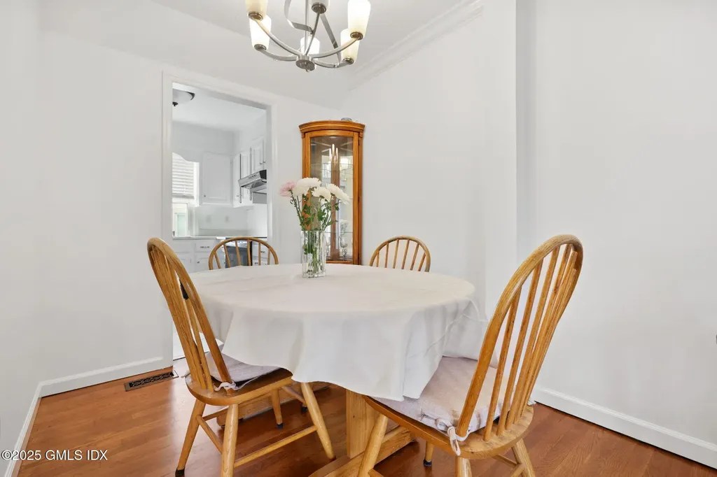 14 Harold Avenue Greenwich CT 06830