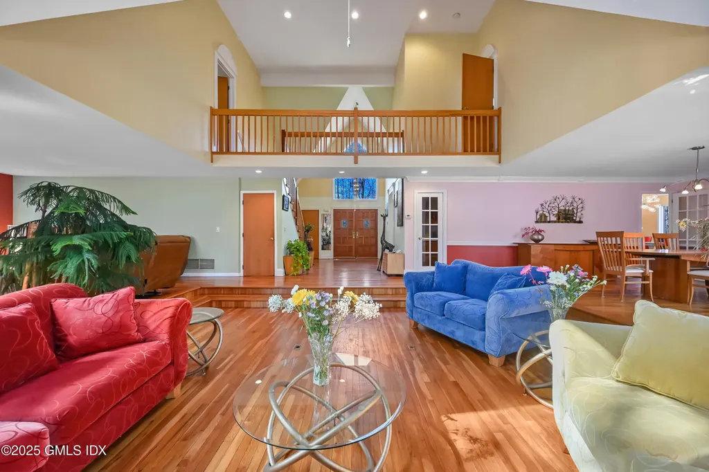 681 River Road Cos Cob CT 06807