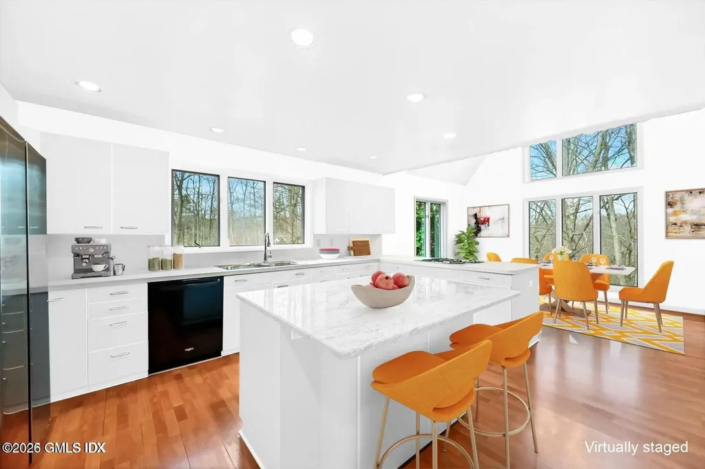681 River Road Cos Cob CT 06807