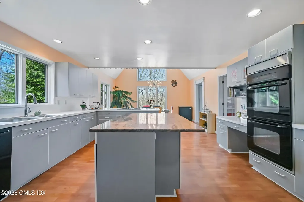 681 River Road Cos Cob CT 06807