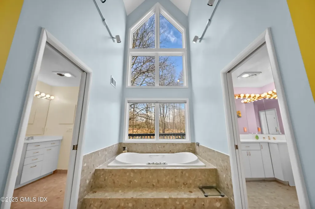 681 River Road Cos Cob CT 06807