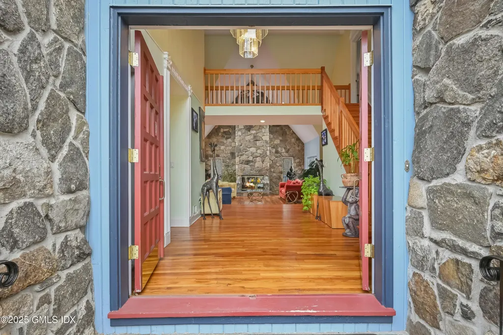 681 River Road Cos Cob CT 06807