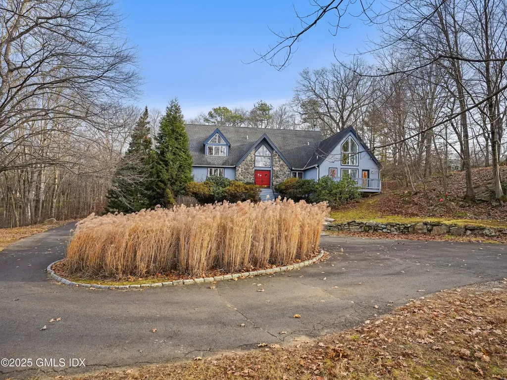 681 River Road Cos Cob CT 06807