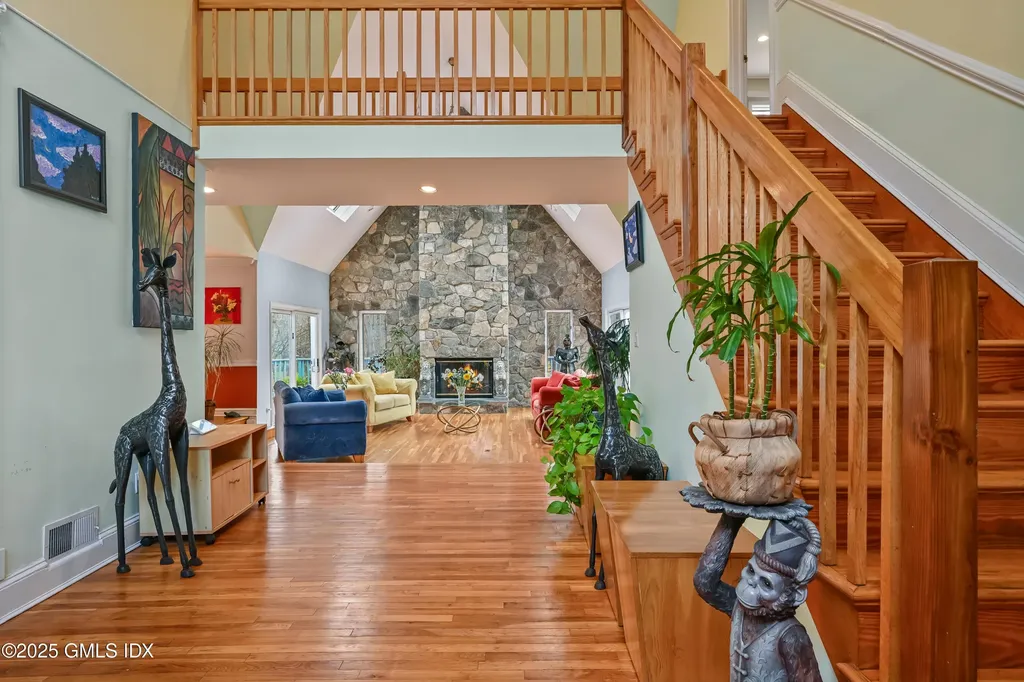 681 River Road Cos Cob CT 06807