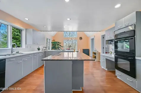 681 River Road Cos Cob CT 06807