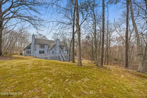 681 River Road Cos Cob CT 06807