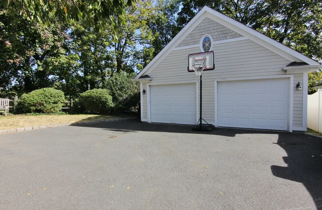 120 E Elm Street Greenwich CT 06830