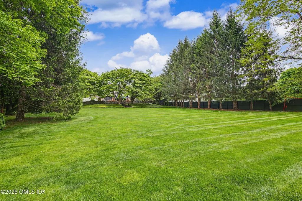 184 Stanwich Road Greenwich CT 06830