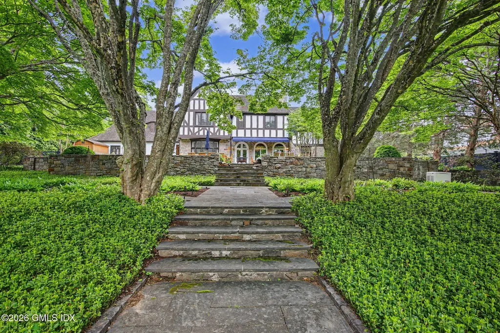 184 Stanwich Road Greenwich CT 06830