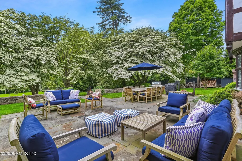 184 Stanwich Road Greenwich CT 06830