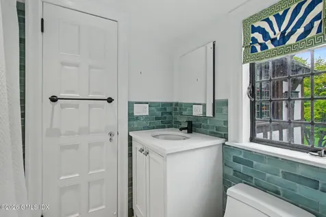 184 Stanwich Road Greenwich CT 06830