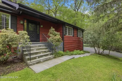 86 Dandy Drive Cos Cob CT 06807