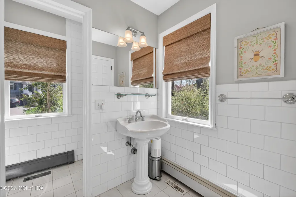 20 Ridge Road Cos Cob CT 06807