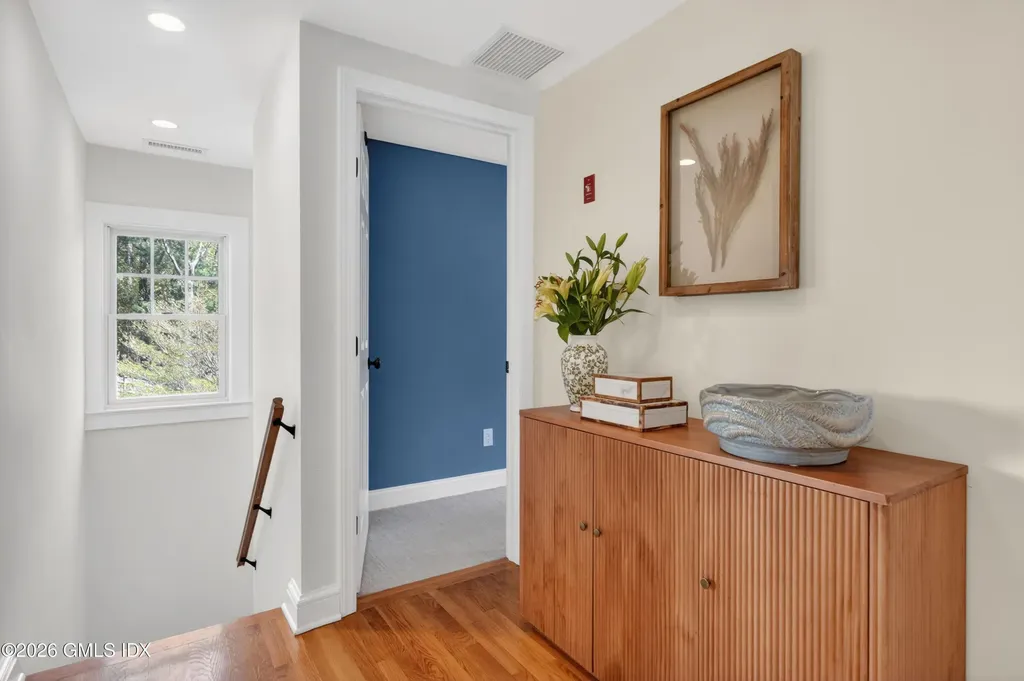 20 Ridge Road Cos Cob CT 06807