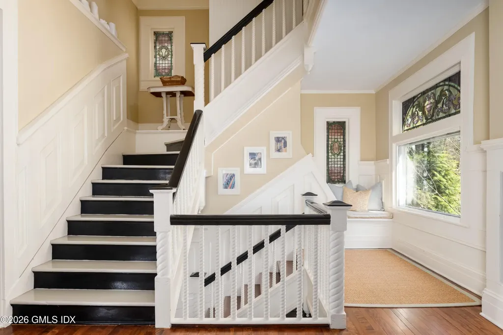 251 Palmer Hill Road Old Greenwich CT 06870