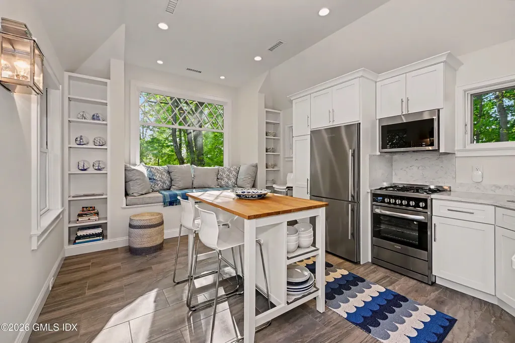 251 Palmer Hill Road Old Greenwich CT 06870