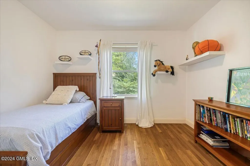 70 Gregory Road Cos Cob CT 06807