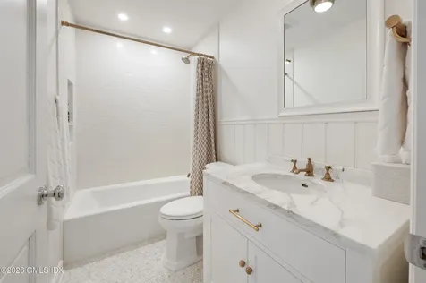 115 River Road Cos Cob CT 06807