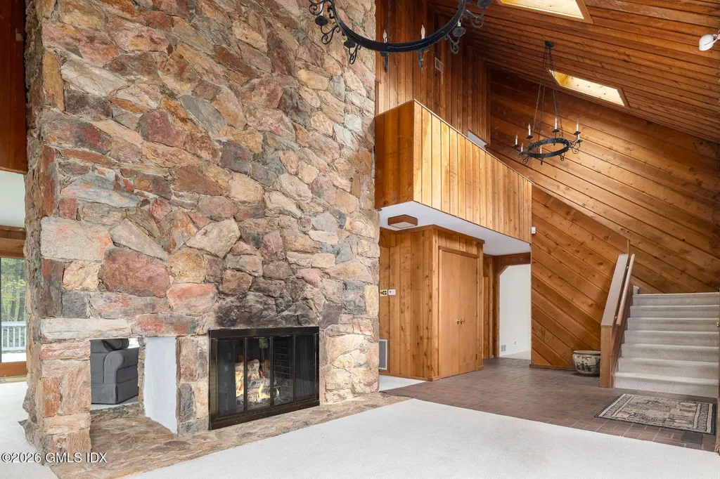 42 Stone Brook Lane Cos Cob CT 06807