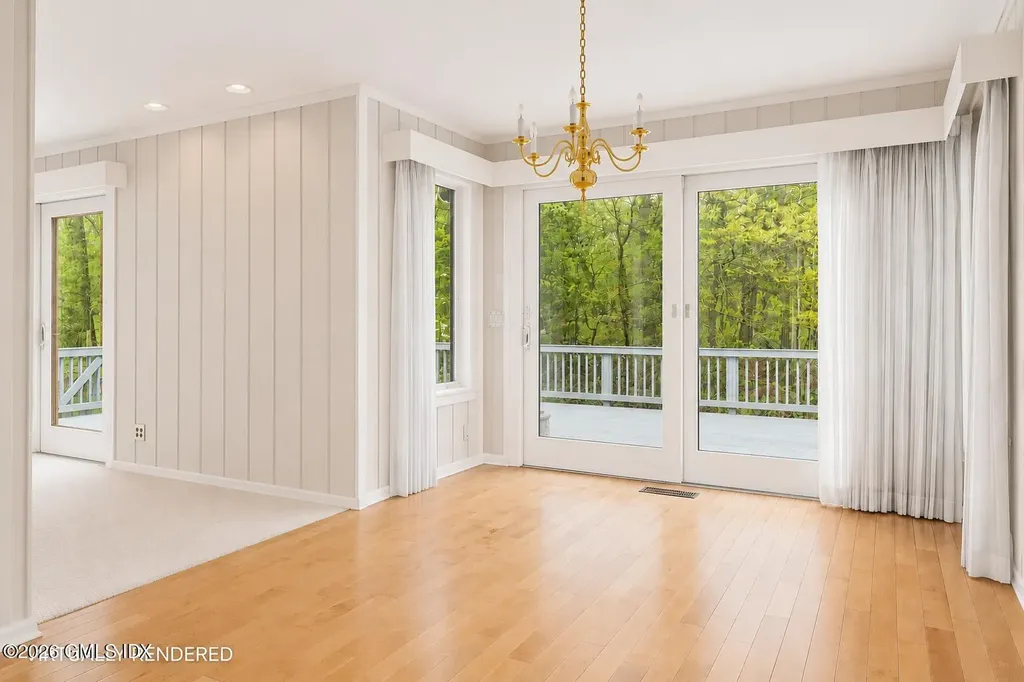 42 Stone Brook Lane Cos Cob CT 06807
