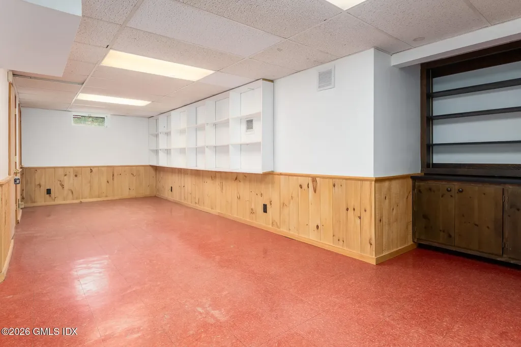 42 Stone Brook Lane Cos Cob CT 06807