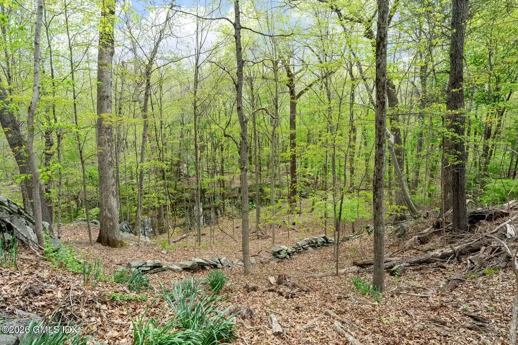 42 Stone Brook Lane Cos Cob CT 06807