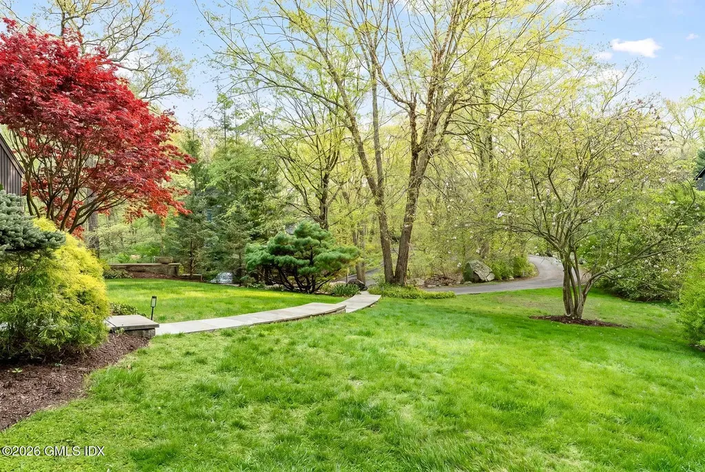 42 Stone Brook Lane Cos Cob CT 06807