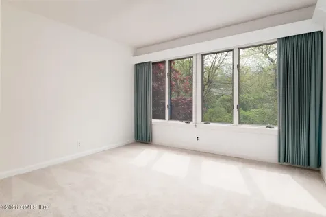 42 Stone Brook Lane Cos Cob CT 06807