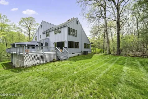 42 Stone Brook Lane Cos Cob CT 06807