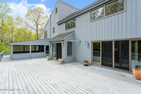 42 Stone Brook Lane Cos Cob CT 06807