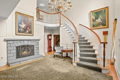 376 Westover Road Stamford CT 06902