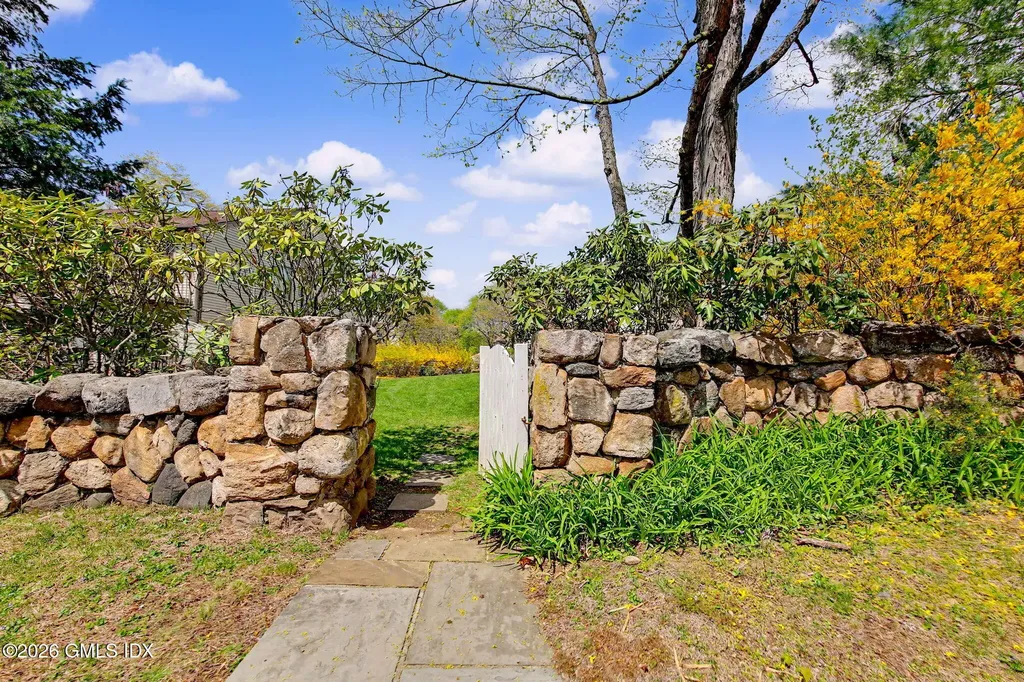 500 River Road Cos Cob CT 06807