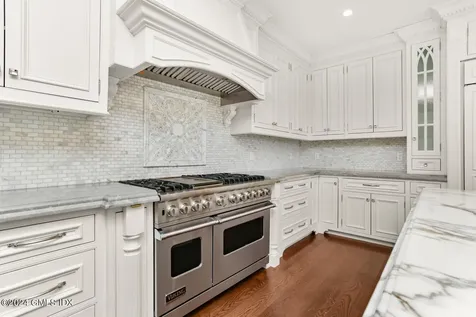 386 Westover Road Stamford CT 06902